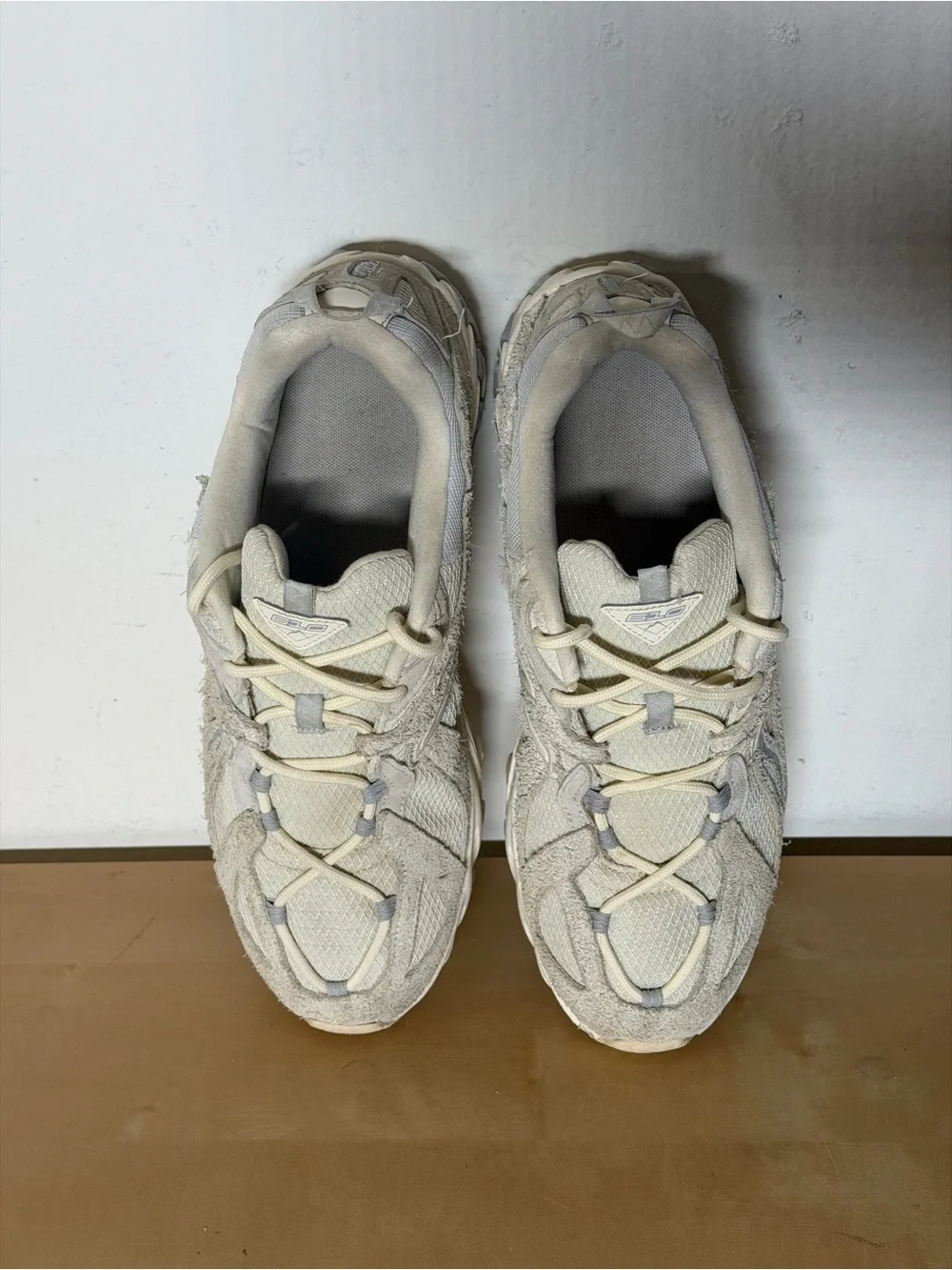 New Balance 610 Angora Turtledove Ivory Athletic Sneakers ML610TF Men’s Size 11